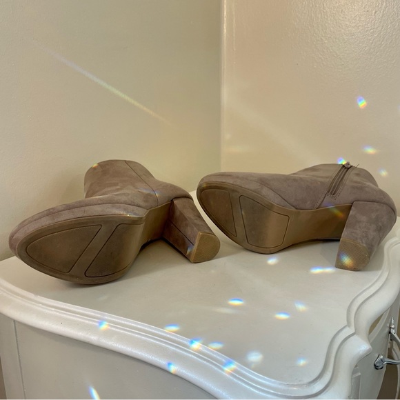 LC Faux Suede Taupe Boots - Picture 12 of 12